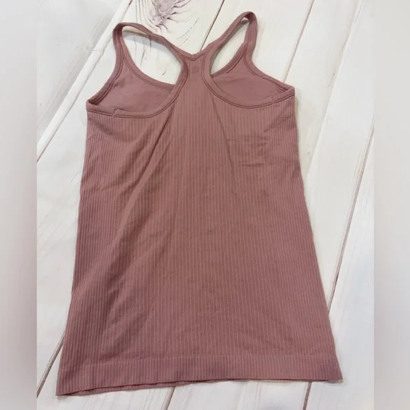 Lululemon Ribbed Tank - Picture 3 of 4